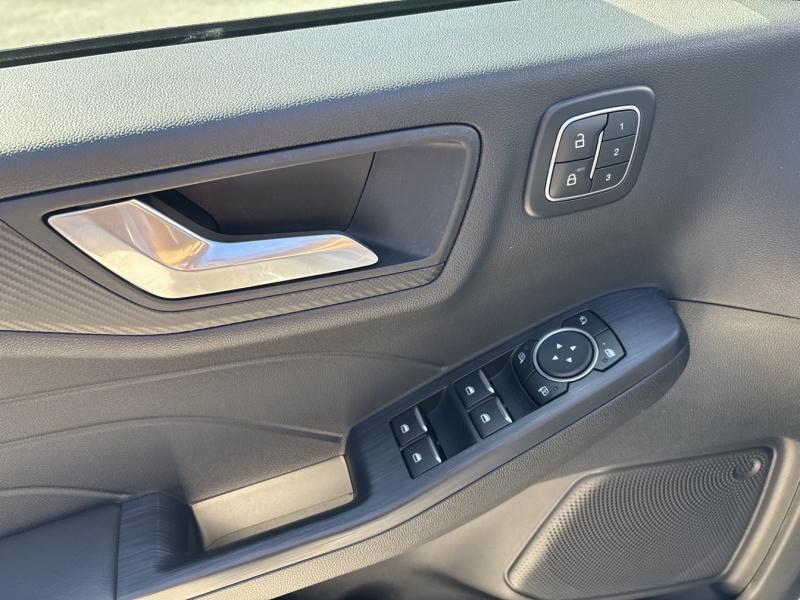 Image FORD Kuga 2.5 Duratec 180ch Hybrid FlexiFuel ST-Line X Powershift