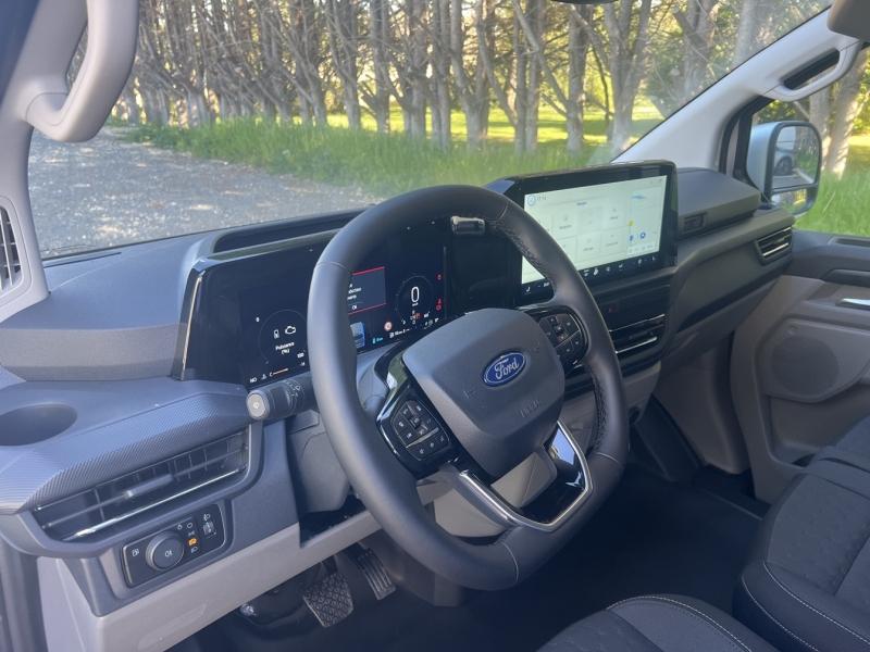 Image FORD Transit Custom Fg 320 L2H1 2.5 Duratec 232ch Hybride rechargeable Limited CVT