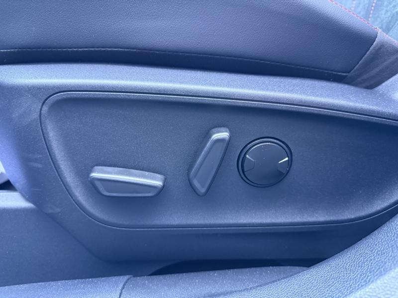 Image FORD Kuga 2.5 Duratec 180 ch Hybrid FlexiFuel (FHEV E85) Powershift 5 portes ST LINE X