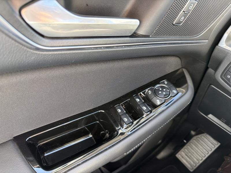 Image FORD S-MAX 2.0 EcoBlue 150ch Titanium Business