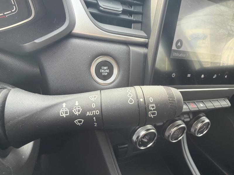 Image RENAULT Captur 1.6 E-Tech hybride 145ch Rive Gauche