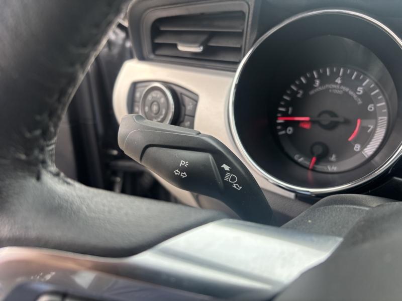 Image FORD Mustang Fastback 5.0 V8 421ch GT