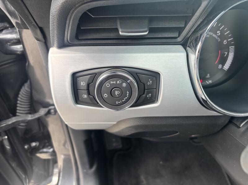 Image FORD Mustang Fastback 5.0 V8 421ch GT