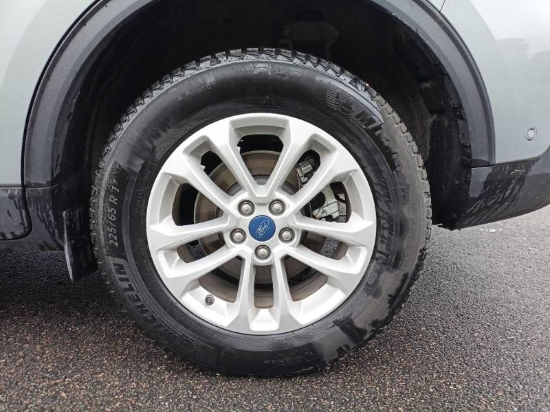 Image FORD Kuga 2.5 Duratec 190ch FHEV E85 Titanium BVA