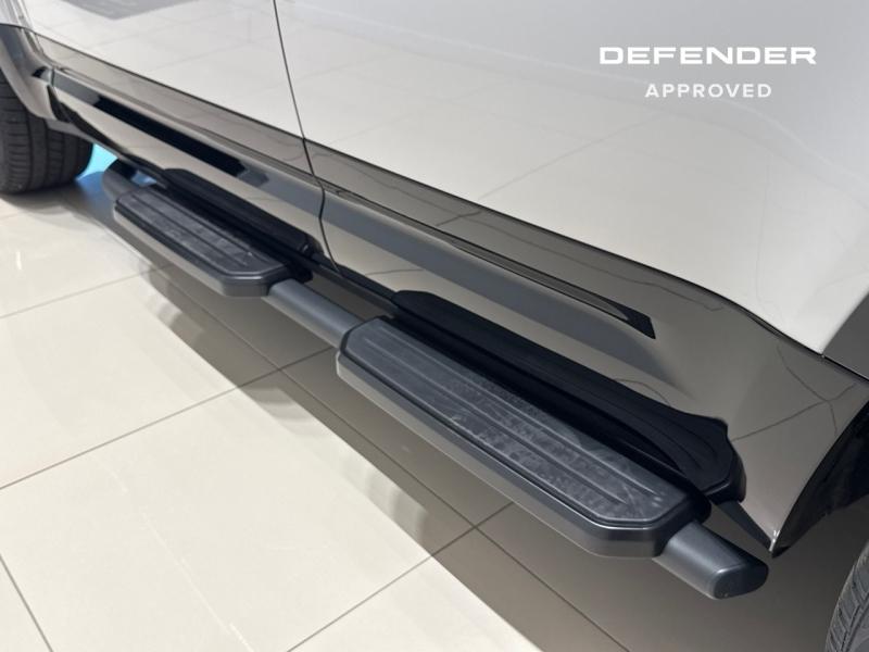 Image LAND-ROVER Defender 110 2.0 P300e PHEV X-Dynamic HSE
