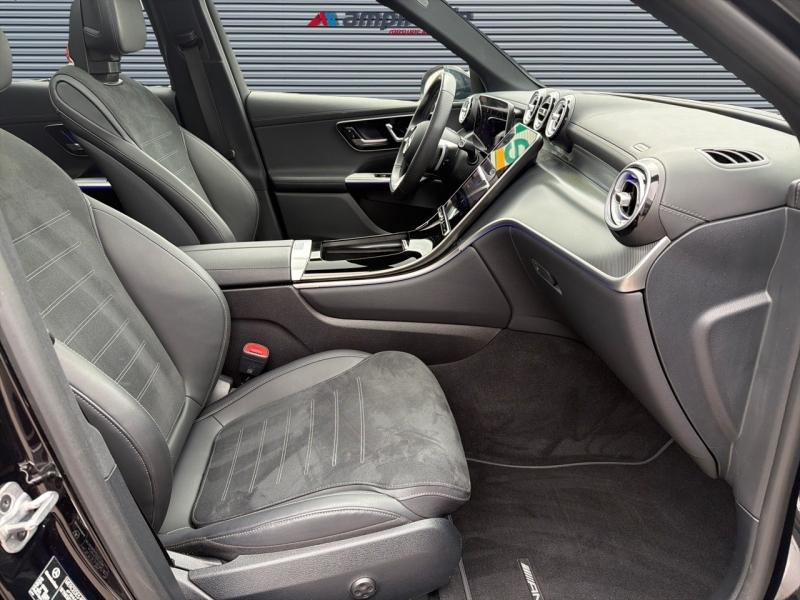 Image MERCEDES-BENZ GLC 300 d 245ch AMG Line 4Matic 9G-Tronic