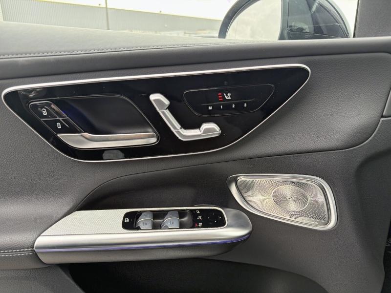 Image MERCEDES-BENZ GLC 300 d 245ch AMG Line 4Matic 9G-Tronic