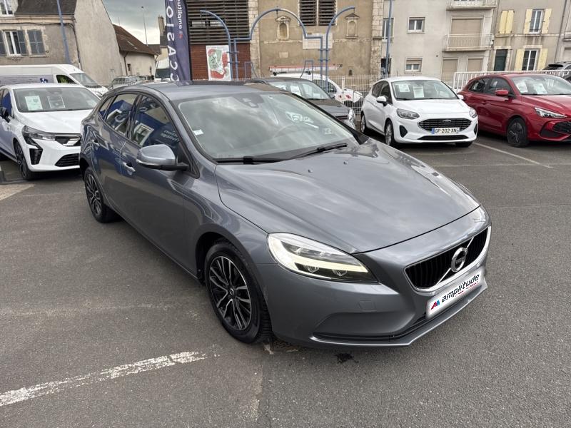 Image VOLVO V40 D2 120ch Itëk Edition