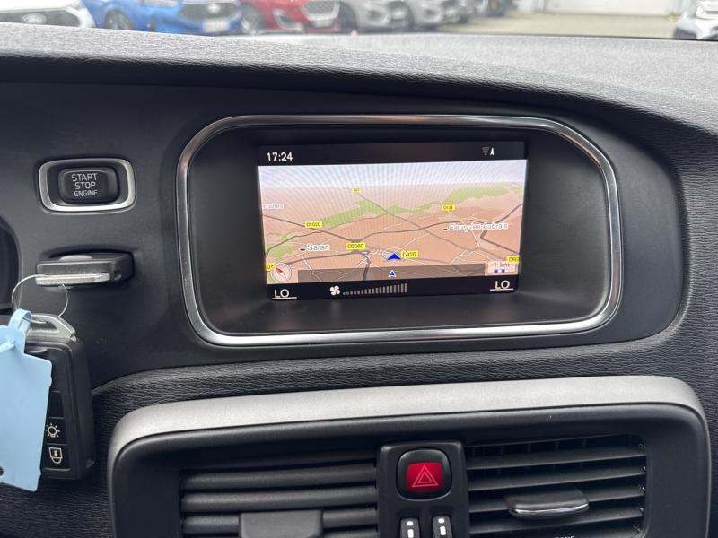 Image VOLVO V40 D2 120ch Itëk Edition