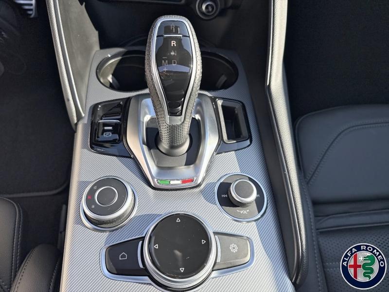Image ALFA ROMEO Giulia 2.2 Diesel 160ch Veloce AT8