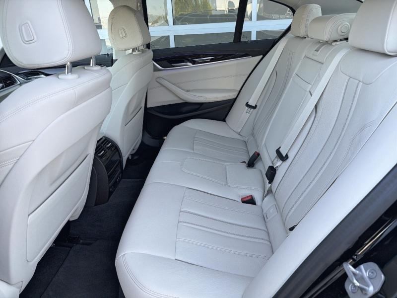 Image BMW Série 5 520dA 190ch Luxury Steptronic