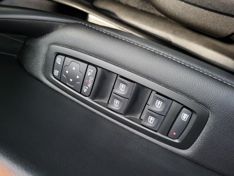 Image RENAULT Megane 1.3 TCe 140ch FAP Business Intens 136g