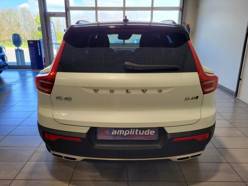 Image VOLVO XC40 D4 AdBlue AWD 190ch Business Geartronic 8