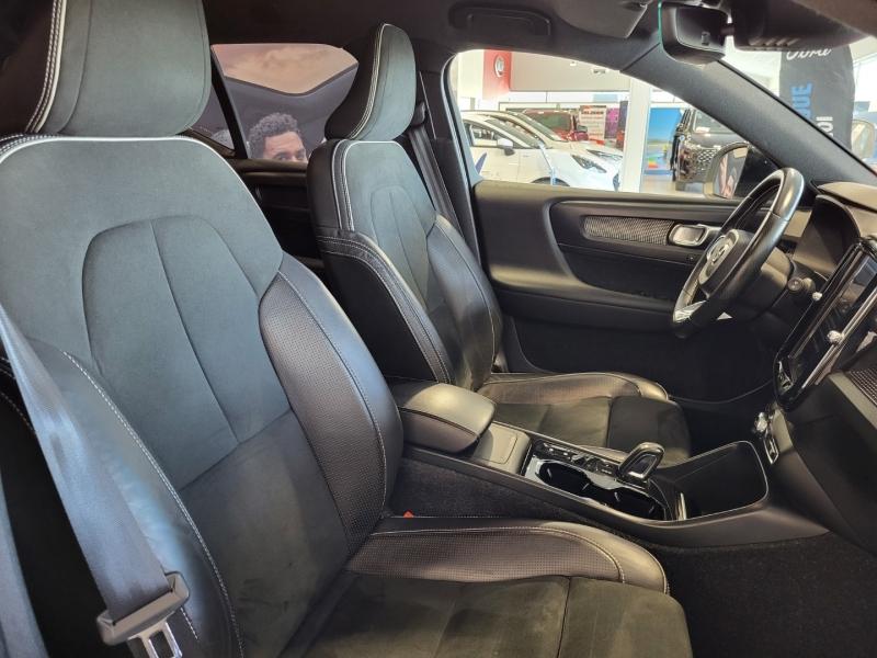 Image VOLVO XC40 D4 AdBlue AWD 190ch Business Geartronic 8