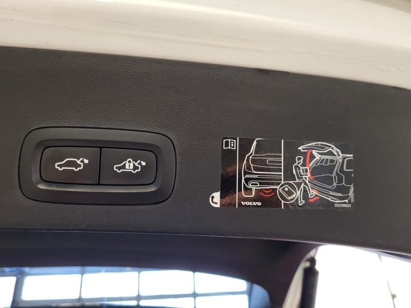 Image VOLVO XC40 D4 AdBlue AWD 190ch Business Geartronic 8