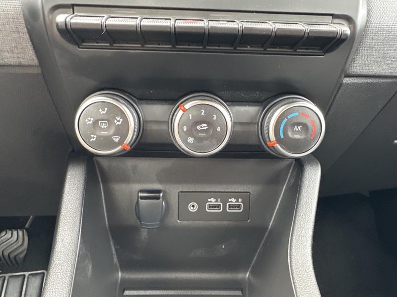 Image RENAULT Clio 1.5 dCi 100ch Evolution - 25