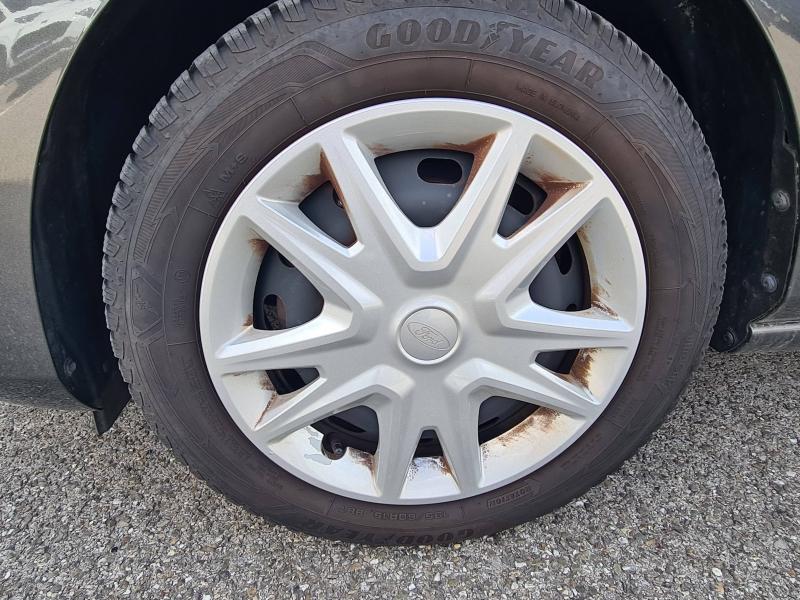 Image FORD Fiesta 1.0 EcoBoost 100ch Stop&Start Trend 5p Euro6.2