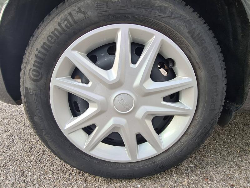 Image FORD Fiesta 1.0 EcoBoost 100ch Stop&Start Trend 5p Euro6.2