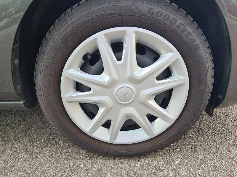 Image FORD Fiesta 1.0 EcoBoost 100ch Stop&Start Trend 5p Euro6.2