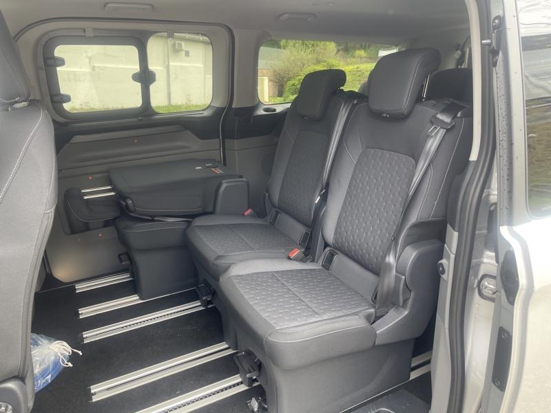 Image FORD Tourneo Custom 340 L2H1 2.5 Duratec 232ch Hybride rechargeable Titanium CVT