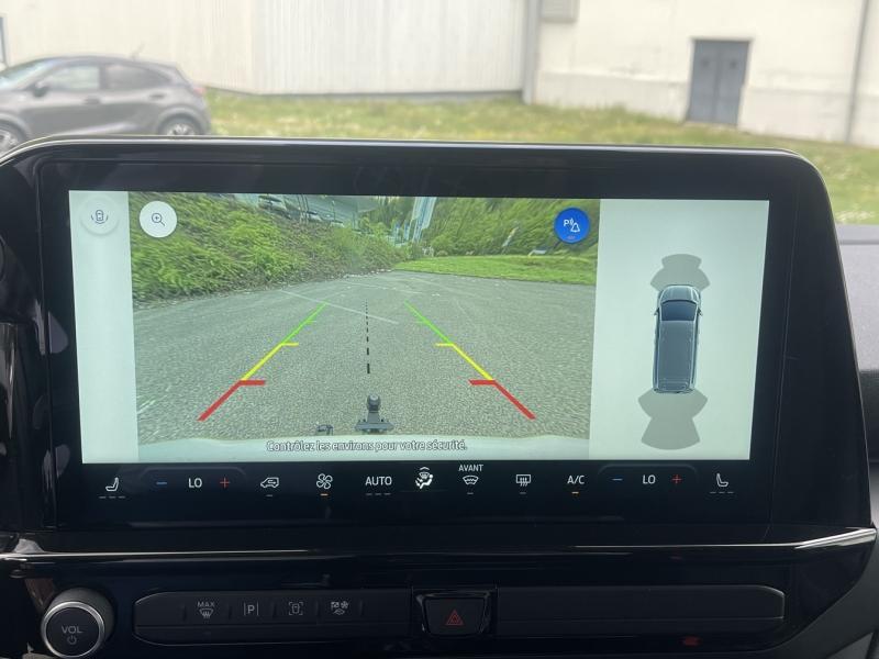 Image FORD Tourneo Custom 340 L2H1 2.5 Duratec 232ch Hybride rechargeable Titanium CVT