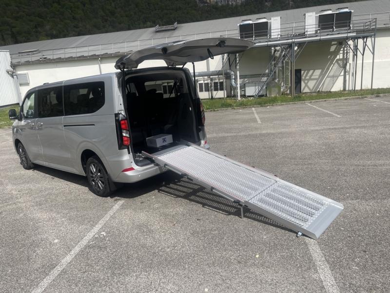 Image FORD Tourneo Custom 340 L2H1 2.5 Duratec 232ch Hybride rechargeable Titanium CVT