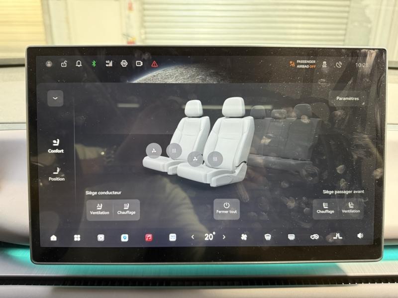 Image LEAPMOTOR C10 REEV 215ch 28,4 kWh Design MY25