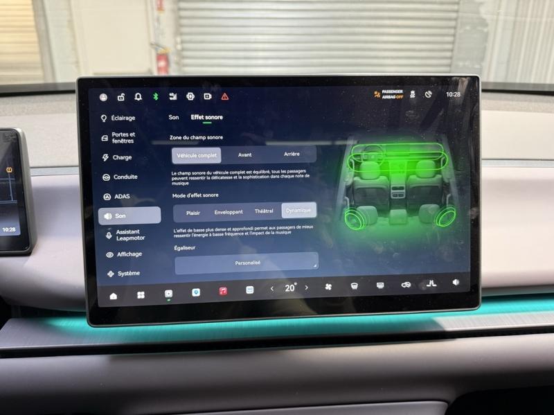 Image LEAPMOTOR C10 REEV 215ch 28,4 kWh Design MY25