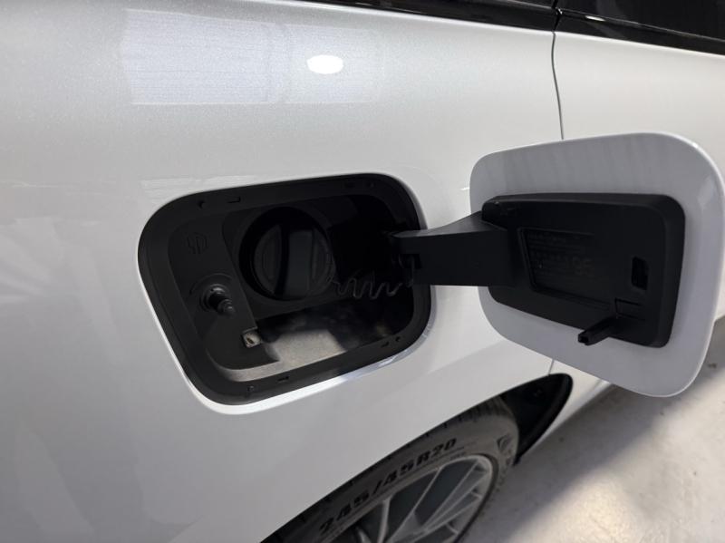 Image LEAPMOTOR C10 REEV 215ch 28,4 kWh Design MY25