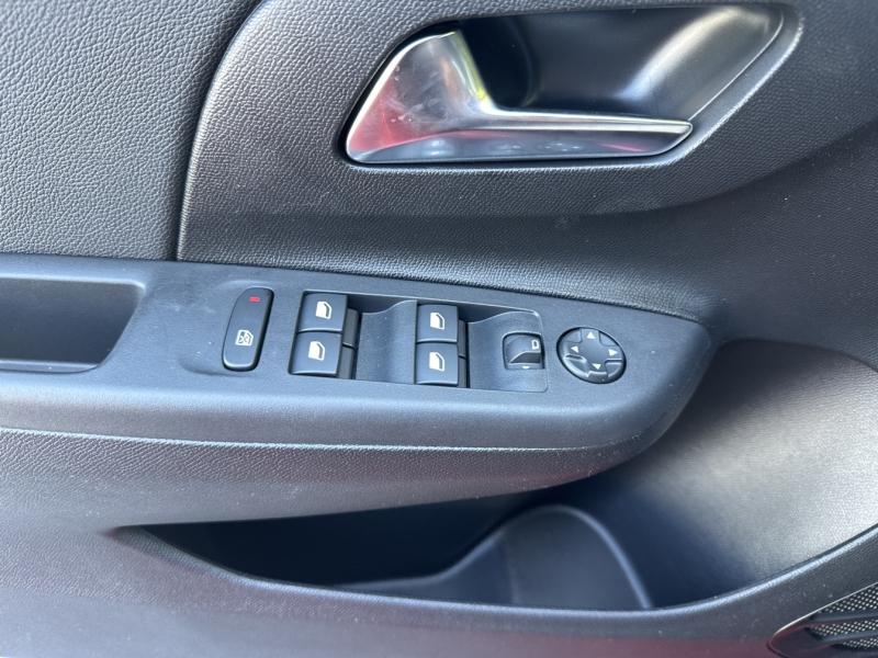 Image OPEL Corsa Electric 136ch Colour Edition