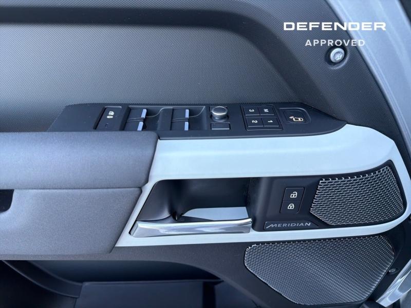 Image LAND-ROVER Defender 110 3.0 P400 First Edition