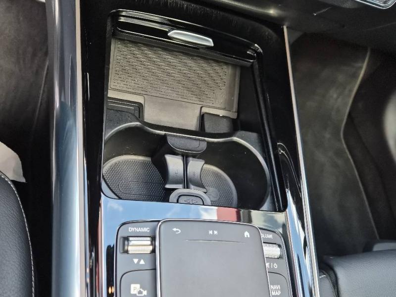 Image MERCEDES-BENZ GLA 250 e 160+102ch AMG Line 8G-DCT