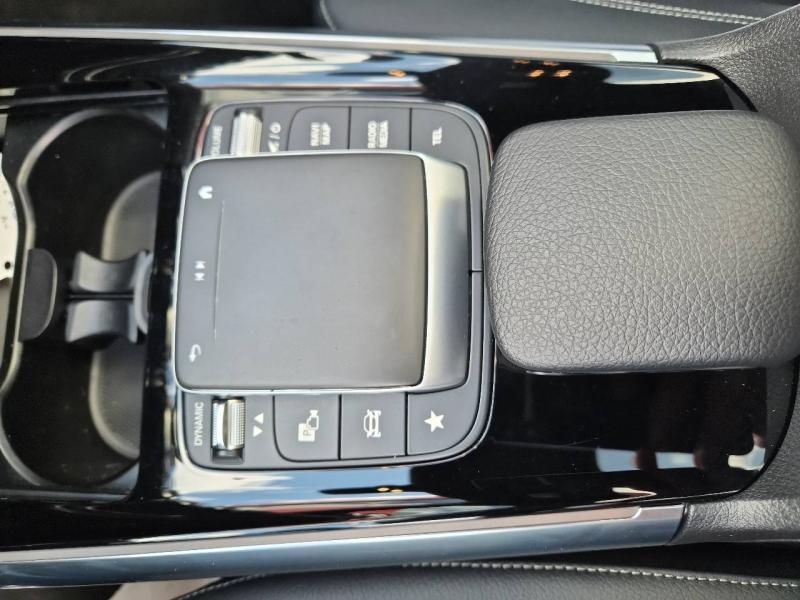 Image MERCEDES-BENZ GLA 250 e 160+102ch AMG Line 8G-DCT