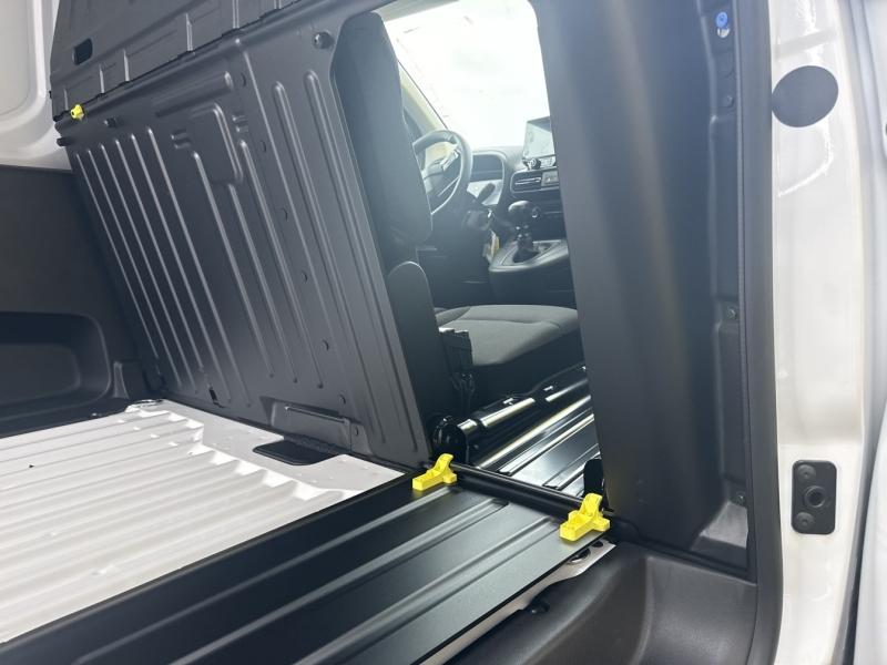 Image OPEL Combo Cargo M charge utile majorée Diesel 100ch Pack Premium Connect