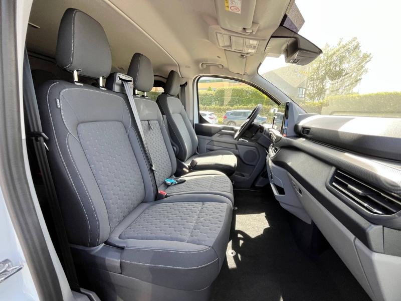 Image FORD Transit Custom Fg 320 L1H1 2.0 EcoBlue 170ch Cabine Approfondie Limited BVA8
