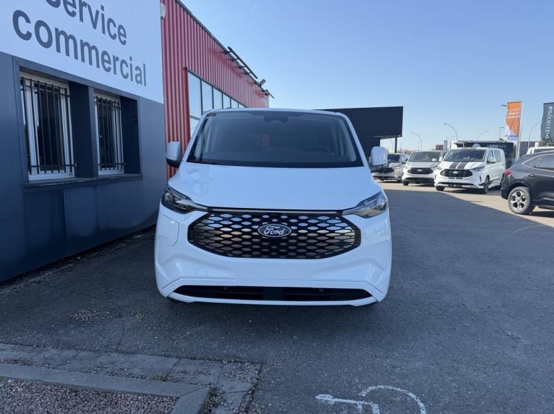 Image FORD Tourneo Custom 340 L1H1 Electrique 218ch 64kWh Titanium