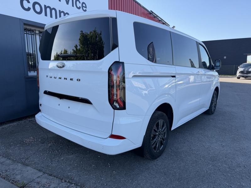 Image FORD Tourneo Custom 340 L1H1 Electrique 218ch 64kWh Titanium