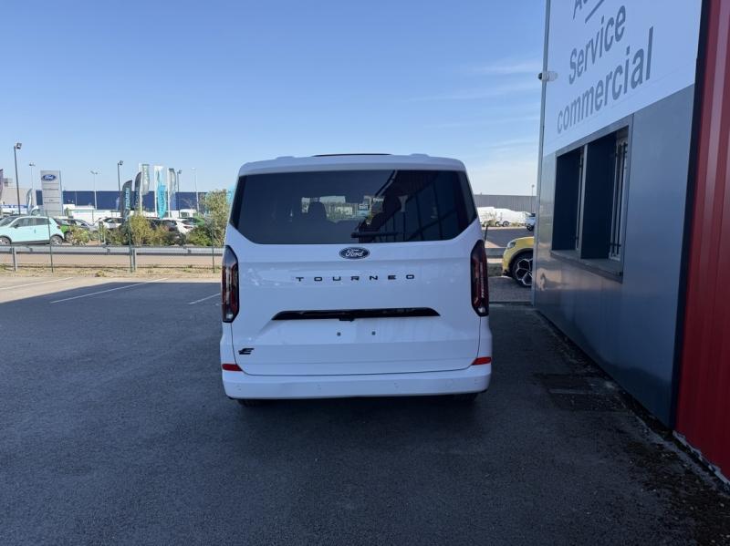 Image FORD Tourneo Custom 340 L1H1 Electrique 218ch 64kWh Titanium