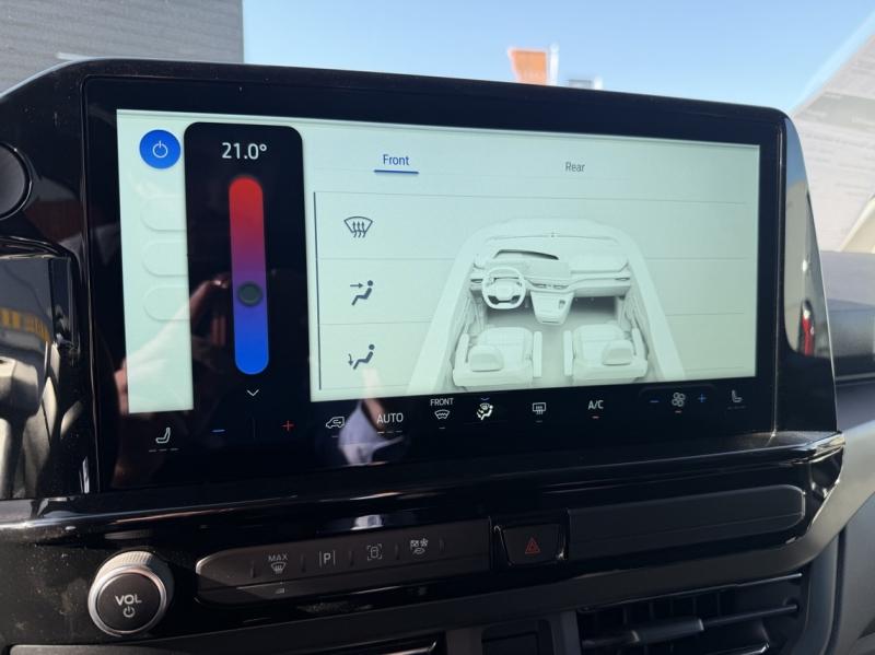 Image FORD Tourneo Custom 340 L1H1 Electrique 218ch 64kWh Titanium