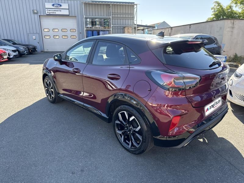 Image FORD Puma 1.0 EcoBoost 125ch S&S mHEV ST-Line X Vivid Ruby Edition Powershift