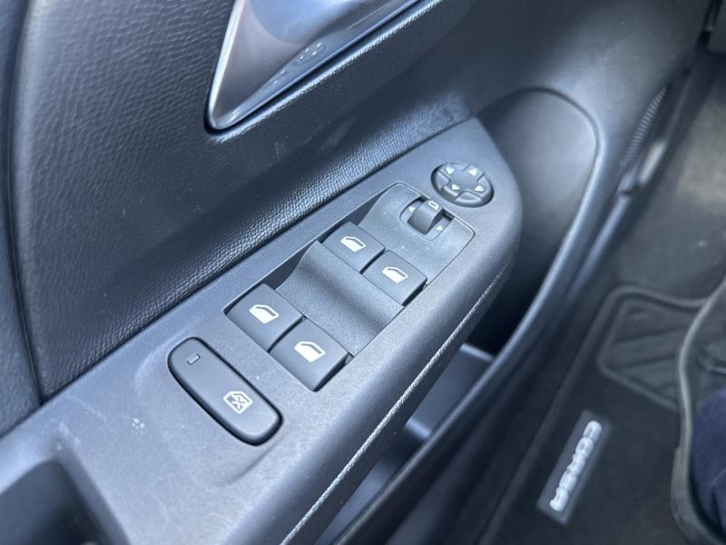 Image OPEL Corsa 1.2 Turbo 100ch Colour Edition