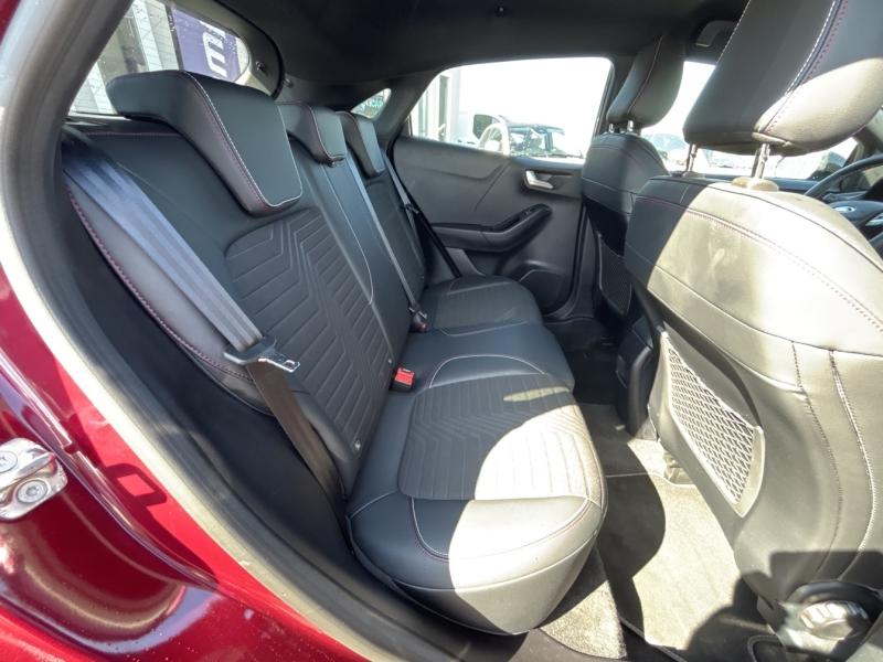 Image FORD Puma 1.0 Flexifuel 125ch S&S mHEV ST-Line X Vivid Ruby Edition