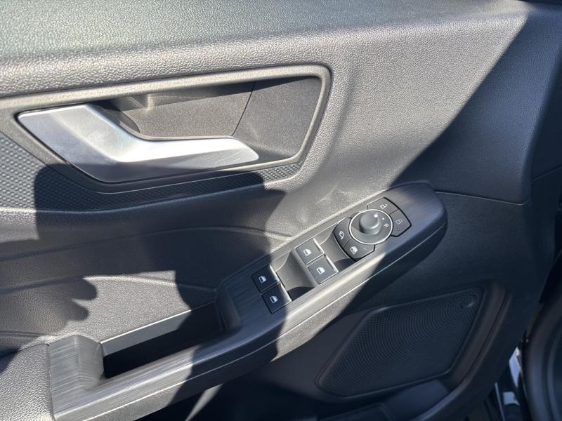 Image FORD Kuga 2.5 Duratec 180ch Hybrid FlexiFuel Titanium Powershift