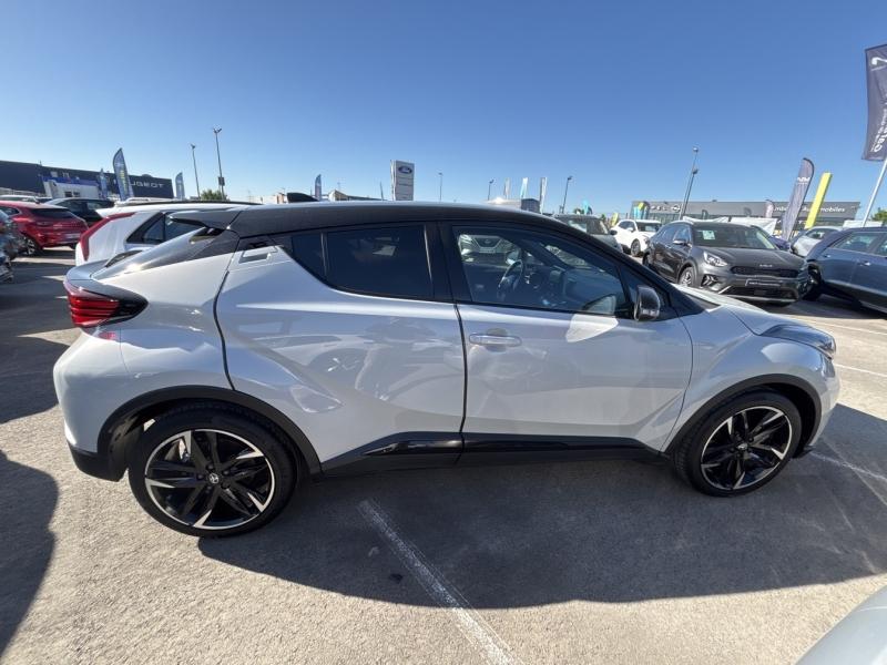 Image TOYOTA C-HR 122h GR-Sport 2WD E-CVT MY20