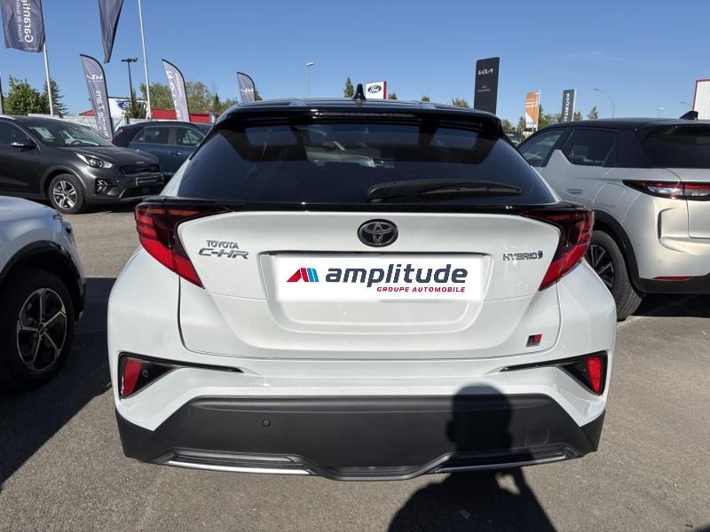 Image TOYOTA C-HR 122h GR-Sport 2WD E-CVT MY20