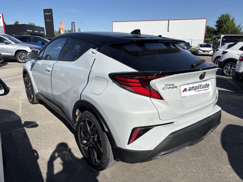Image TOYOTA C-HR 122h GR-Sport 2WD E-CVT MY20