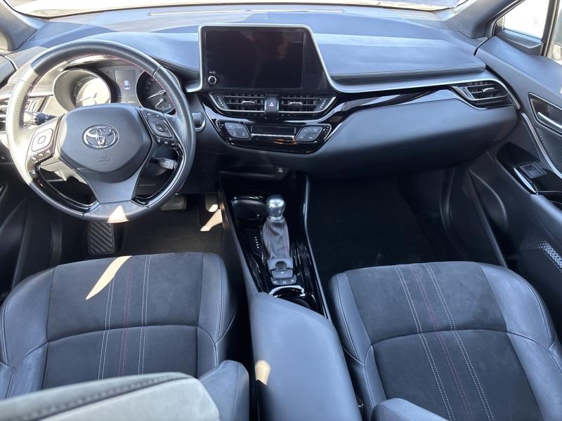 Image TOYOTA C-HR 122h GR-Sport 2WD E-CVT MY20