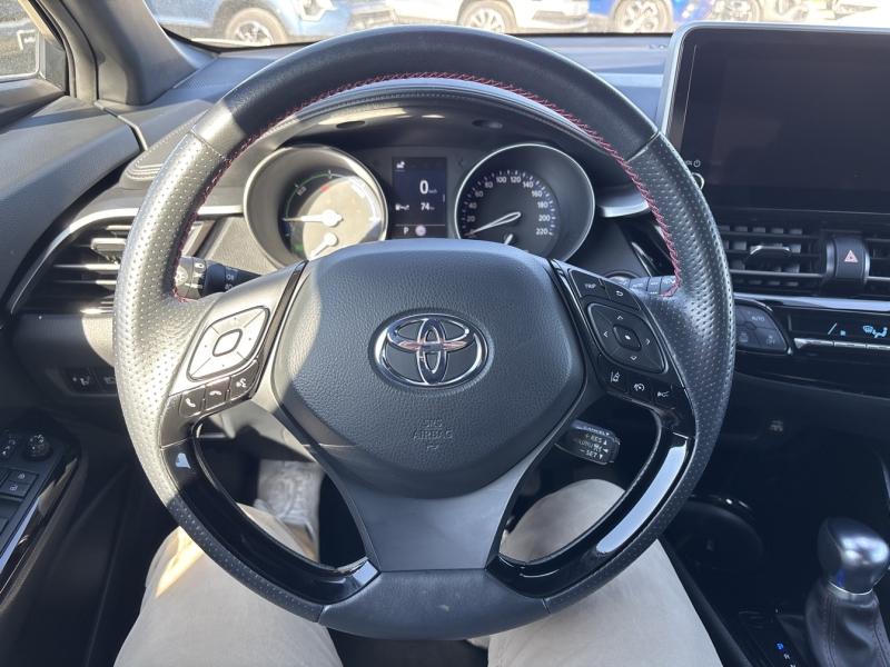 Image TOYOTA C-HR 122h GR-Sport 2WD E-CVT MY20