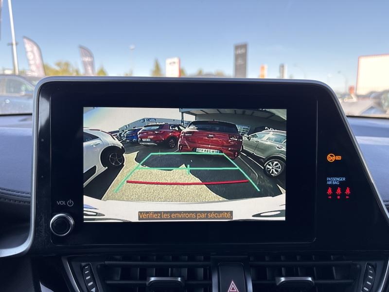 Image TOYOTA C-HR 122h GR-Sport 2WD E-CVT MY20