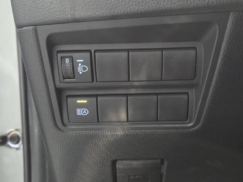 Image TOYOTA Yaris 116h Design 5p